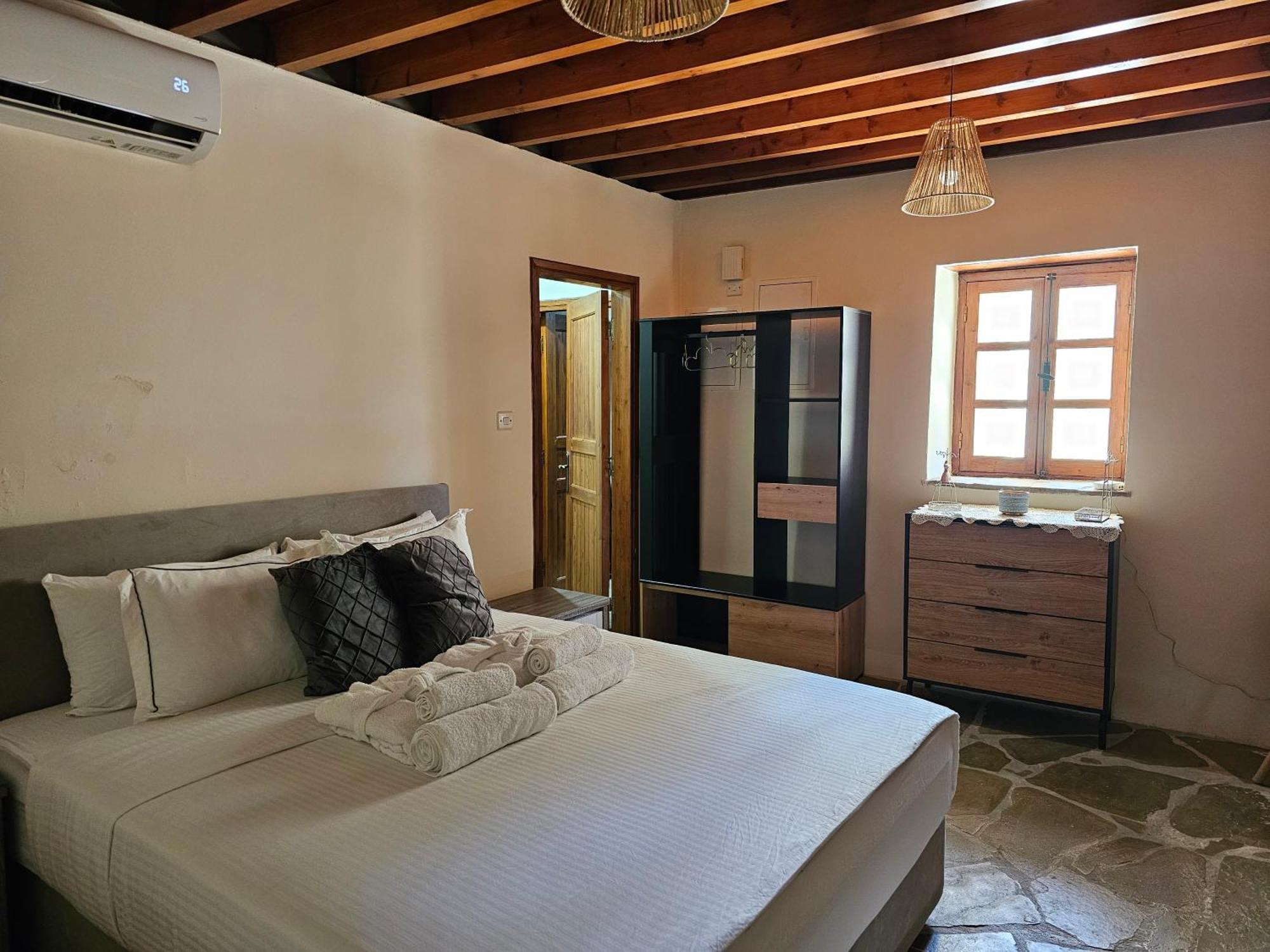 The Stonehouse Suites Limassol Extérieur photo